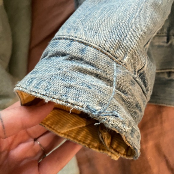 Vintage Wrangler Sherpa lined denim jacket - Picture 9 of 13